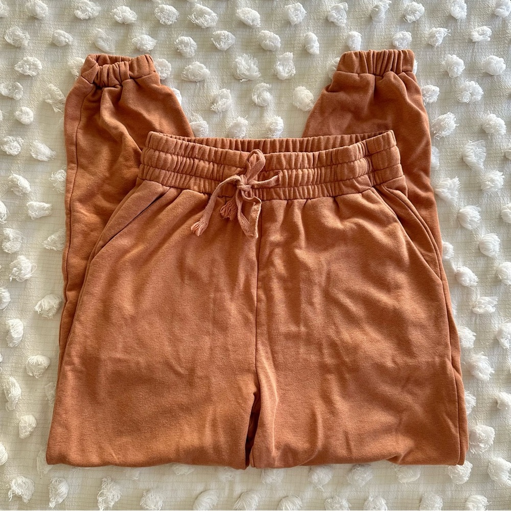 | mindy mae’s market • monica cinnamon jogger sweatpant • size small | - Picture 4 of 11